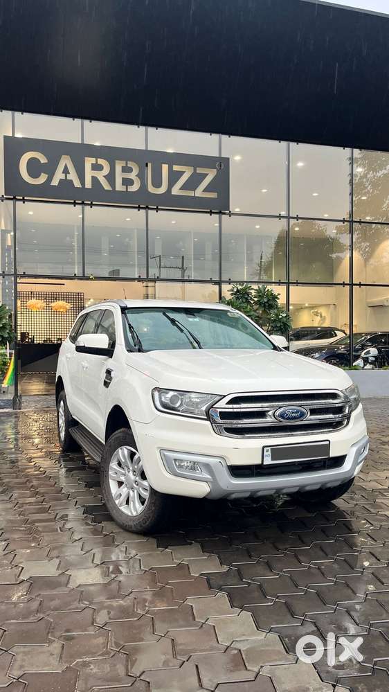 Ford Endeavour 3.2 Titanium 4x4 At, 2016, Diesel