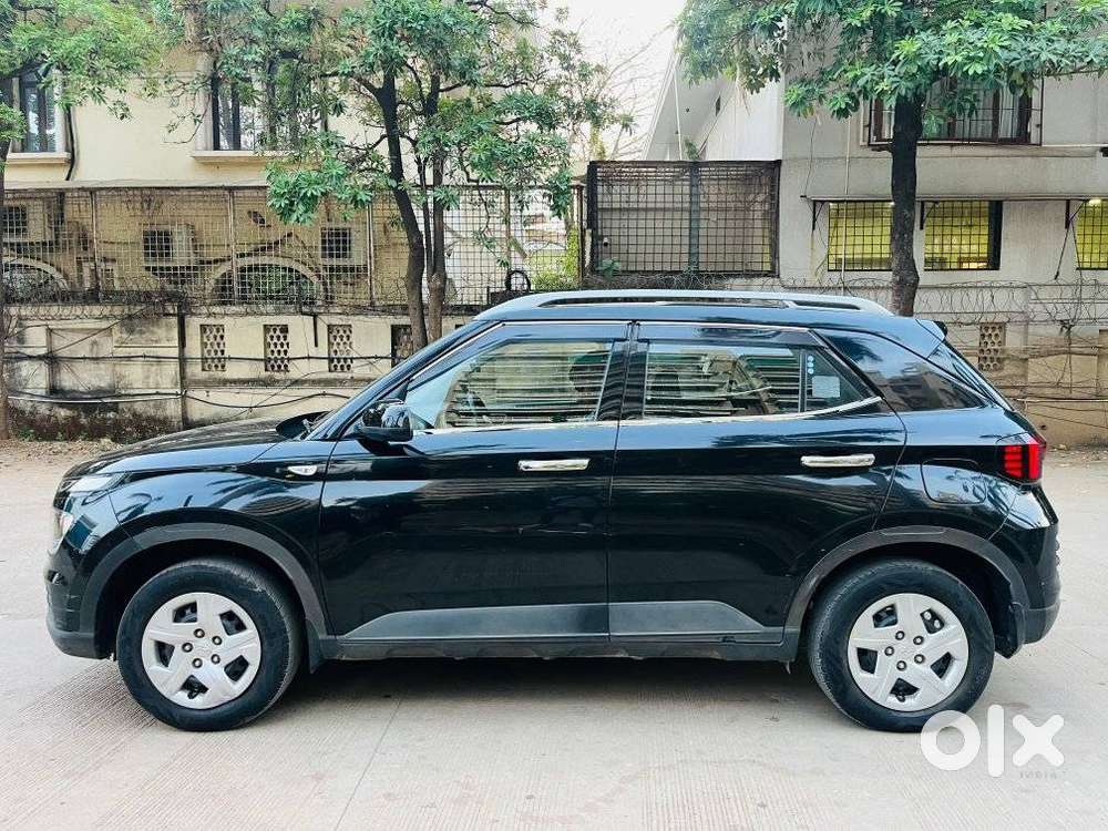Hyundai Venue S 1.2 Petrol, 2023, Petrol