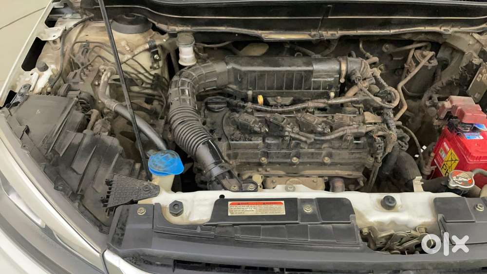 Maruti Suzuki Vitara Brezza 1.5 Zxi At, 2021, Petrol