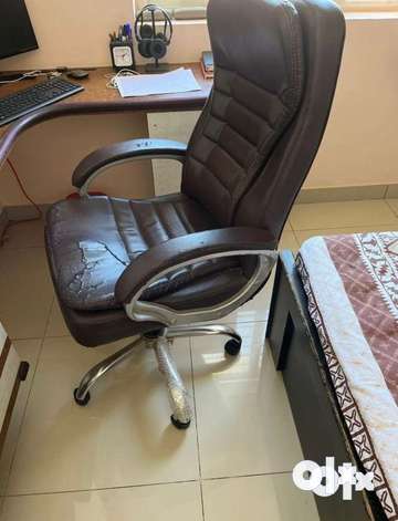 Ergonomic deals chair olx