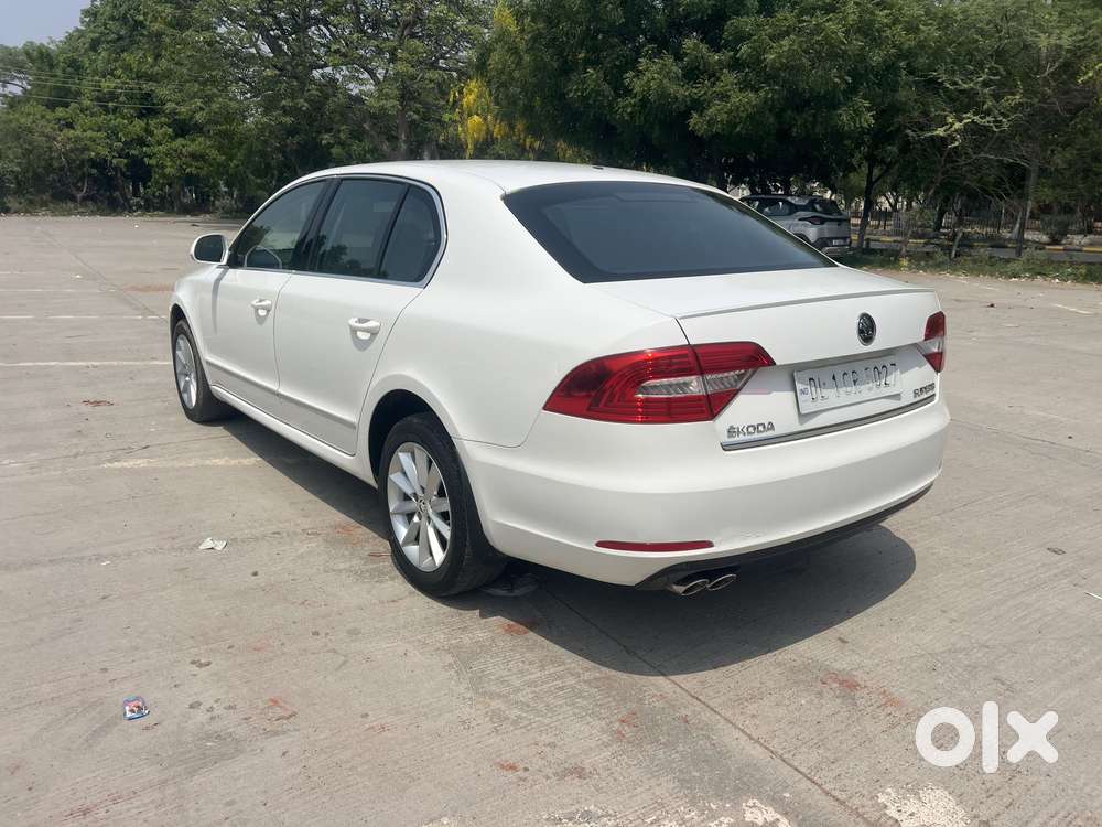 Skoda Superb 1.8 Elegance Tsi At, 2016, Petrol