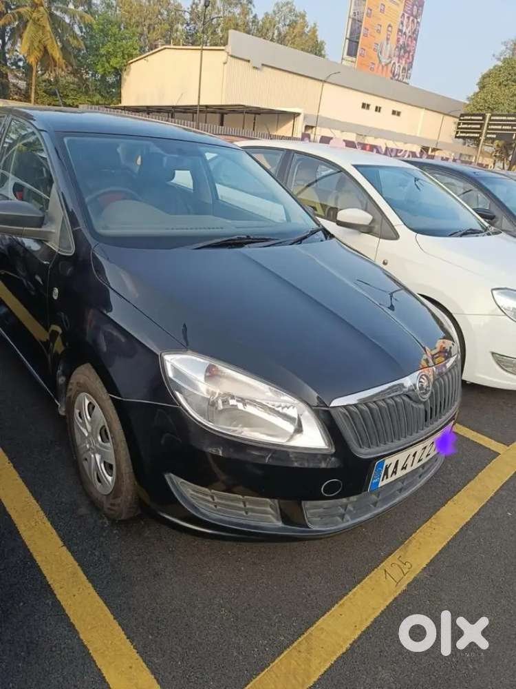 Skoda Rapid 1.5 Active 2013 Petrol Automatic