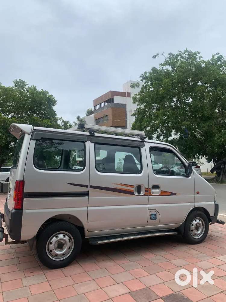 Maruti Suzuki Eeco 2022 Variant Smiles