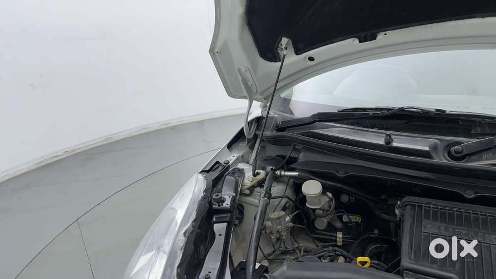 Maruti Suzuki Swift 1.2 Lxi (o), 2016, Petrol