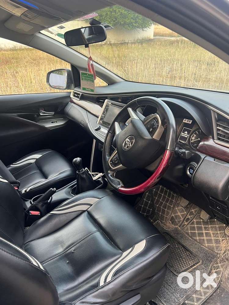 Toyota Innova Crysta