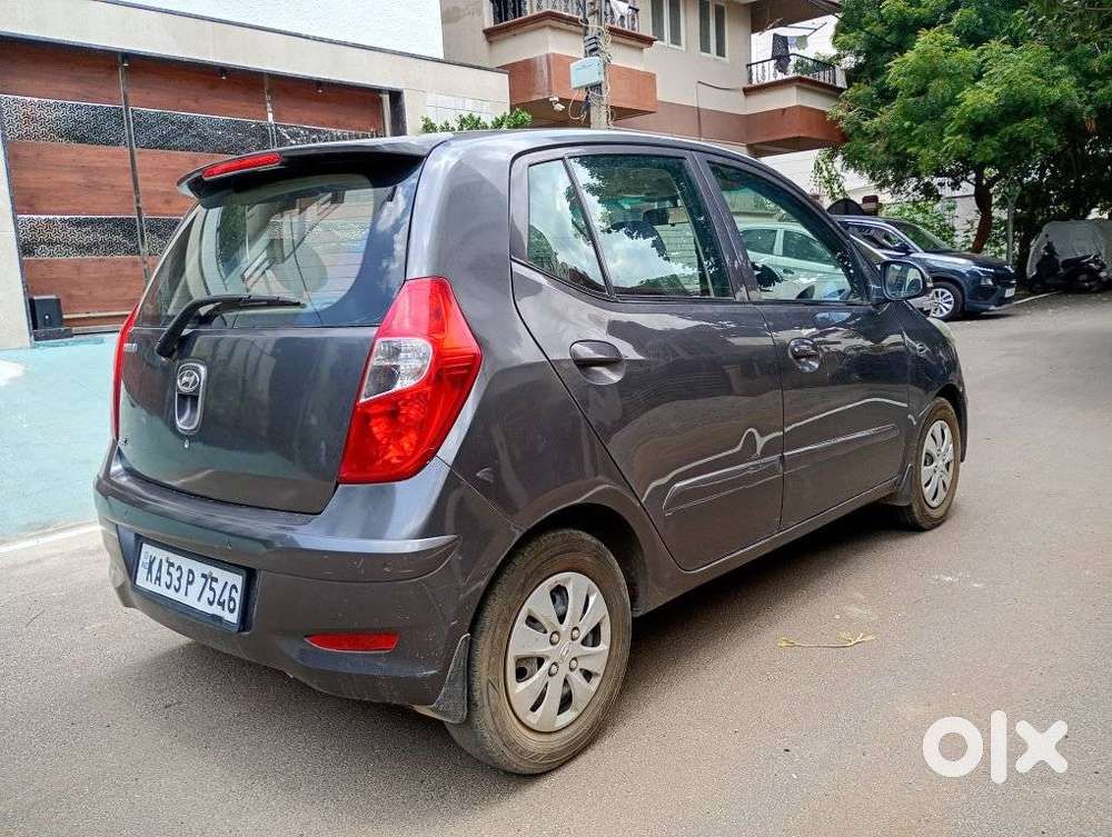 Hyundai i10 Magna Automatic, 2011, Petrol
