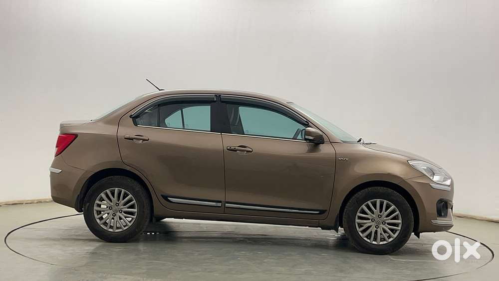 Maruti Suzuki Dzire 1.2 Zxi, 2018, Petrol
