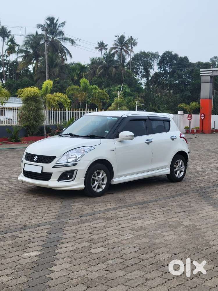 Maruti Suzuki Swift Vxi + Manual, 2016, Petrol