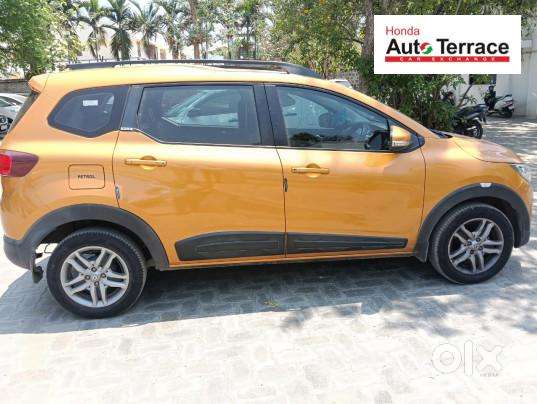 Renault Triber Rxz, 2020, Petrol
