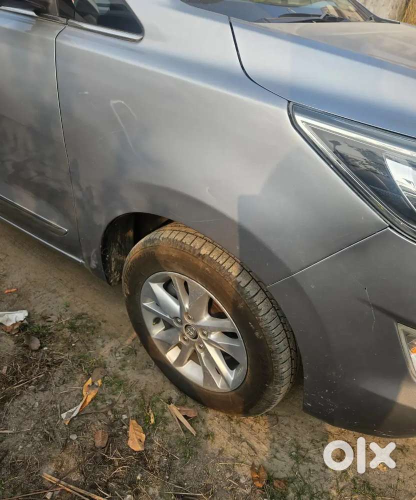 Toyota Innova Crysta 2017