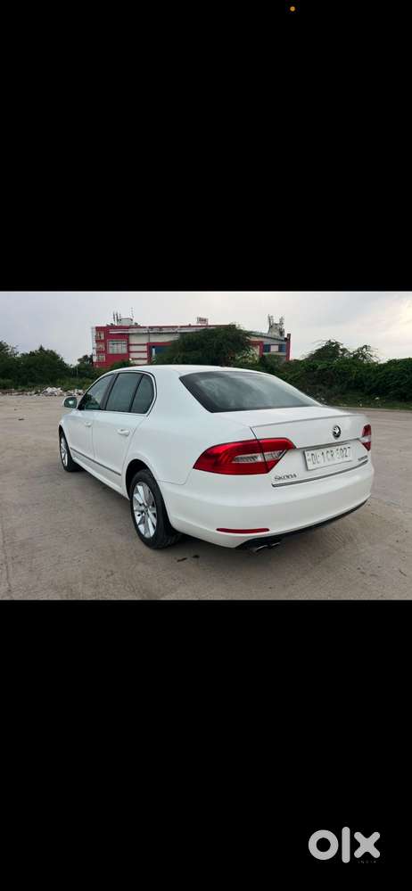 Skoda Superb Sportline 2.0 Tdi At, 2016, Petrol