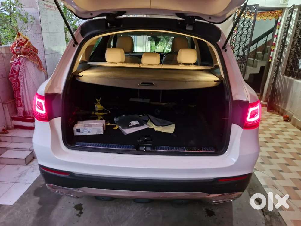 Mercedes-benz Glc 2022 Petrol Well Maintained