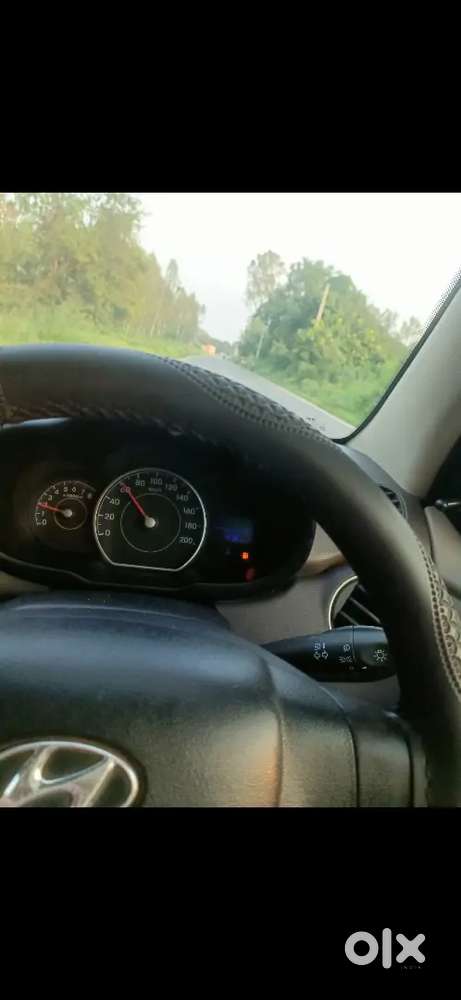 Hyundai I10 2011 Km Driven