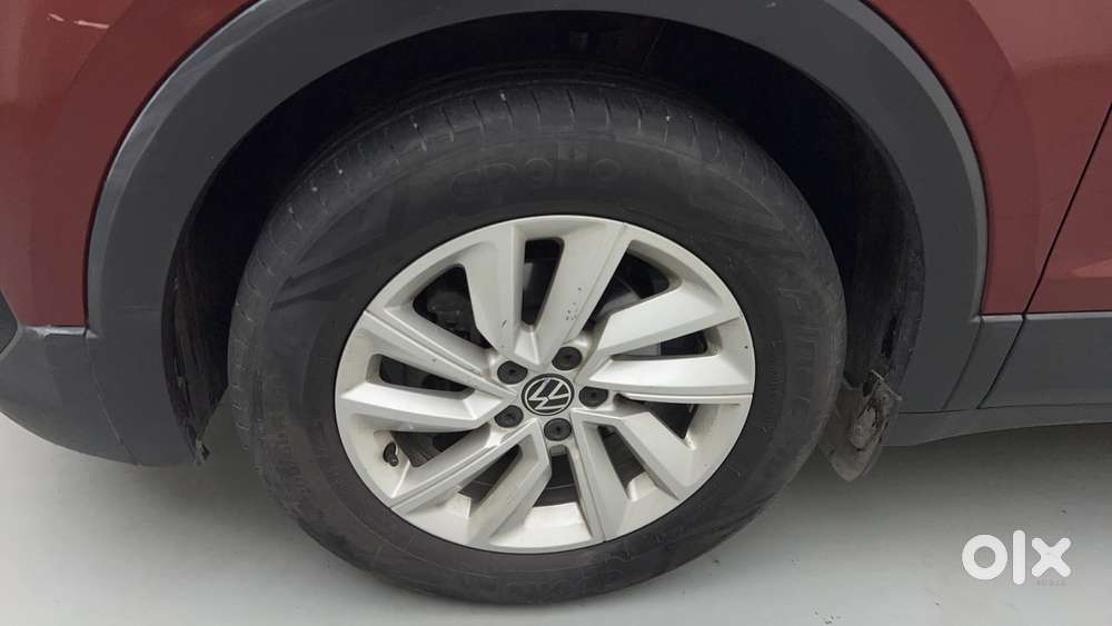 Volkswagen Taigun 1.0 Tsi Highline At, 2021, Petrol