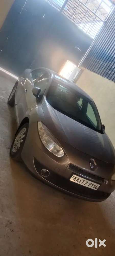 Renault Fluence 2012 Diesel 120000 Km Driven