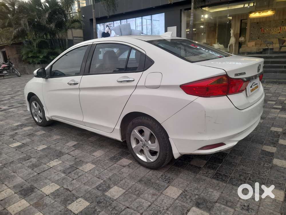 Honda City 1.5 V Cvt I-vtec Mt, 2016, Petrol