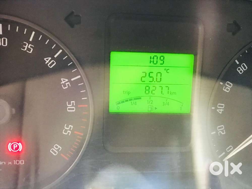 Skoda Rapid 1.6 Tdi Ambition Plus, 2013, Diesel