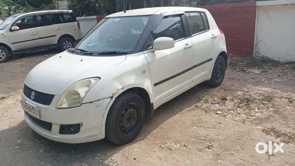 Maruti Suzuki Swift 2010 Petrol Well Maintained