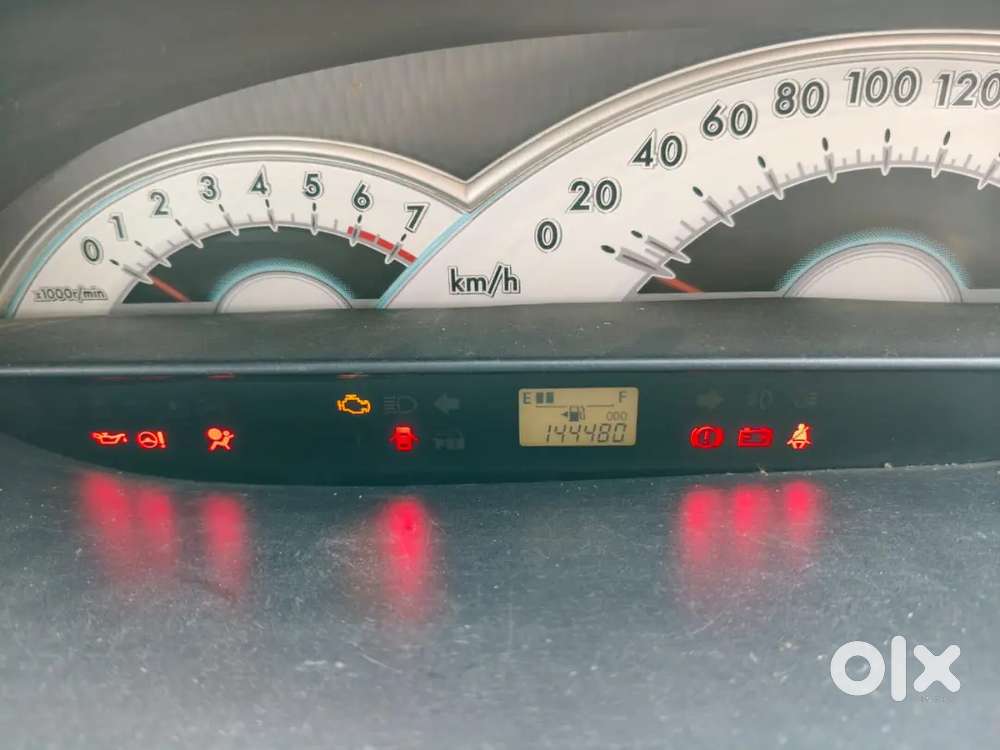 Toyota Etios 2011 Cng & Hybrids Well Maintained