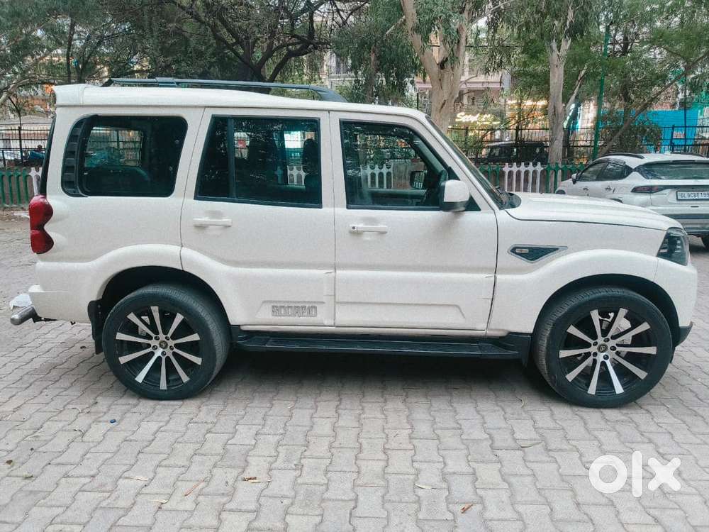 Mahindra Scorpio 2.2 S7 7 Str, 2018, Diesel