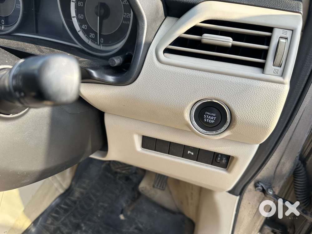 Maruti Suzuki Swift Dzire Zdi + Amt, 2019, Diesel