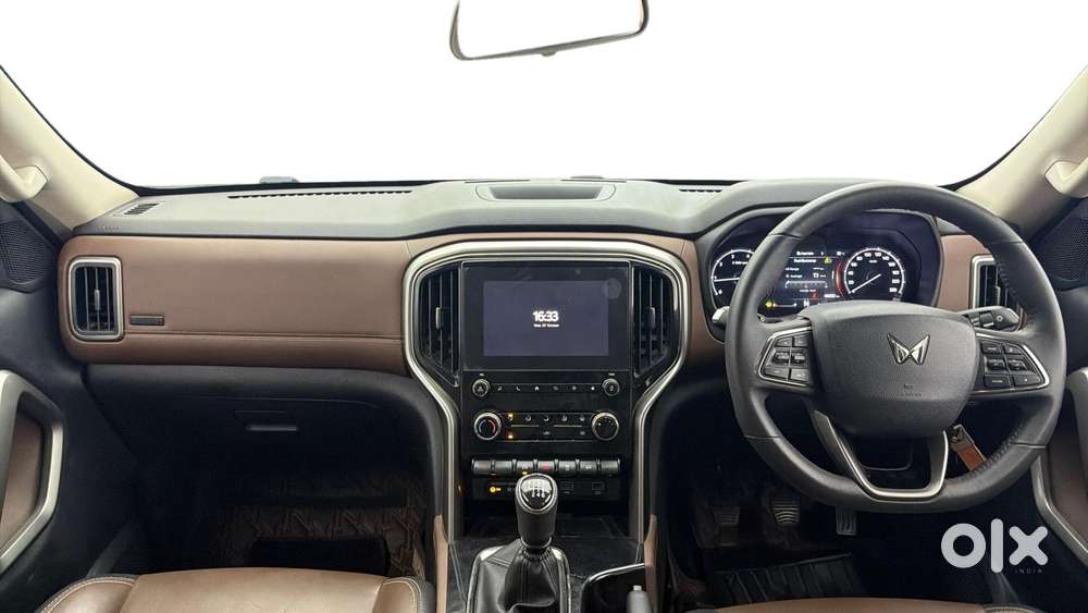 Mahindra Scorpio-n 2.0 Z8 Petrol Mt 7 Str, 2025, Petrol