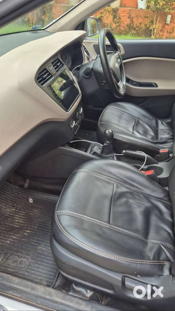 2017 Hyundai I20 Sportz Petrol  46k Km  Mint Condition
