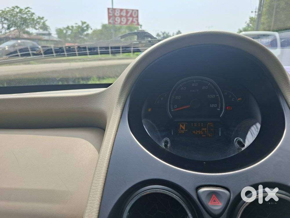 Tata Nano Xta, 2017, Petrol