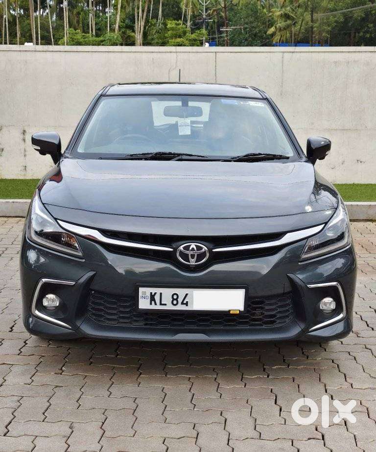 Toyota Glanza 1.2 V Amt, 2024, Petrol