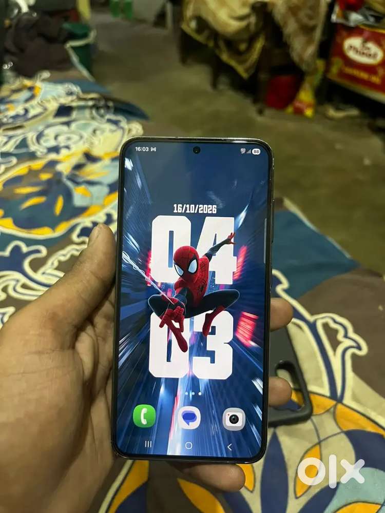 SAMSUNG S23