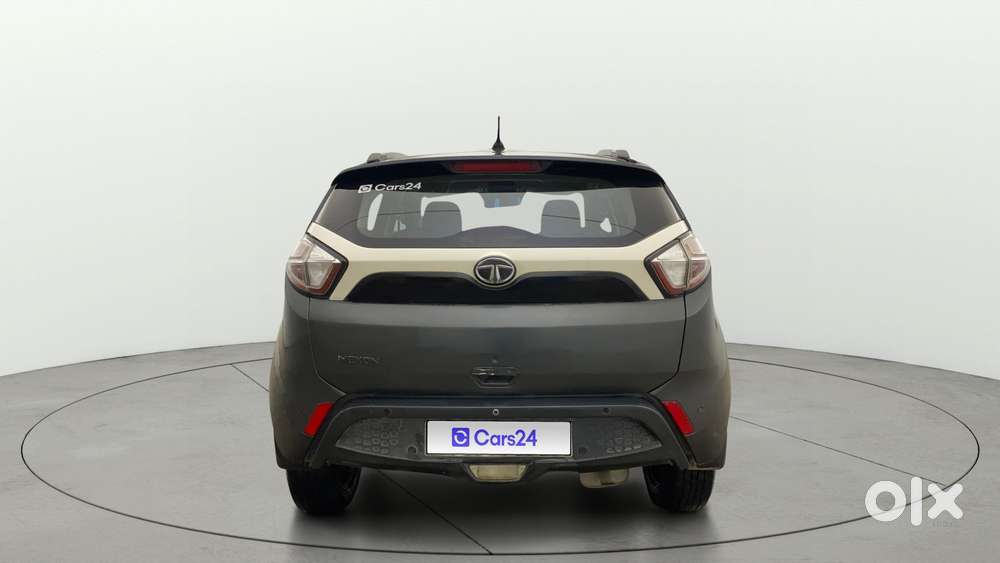 Tata Nexon 1.2 Revotron Xe, 2018, Petrol