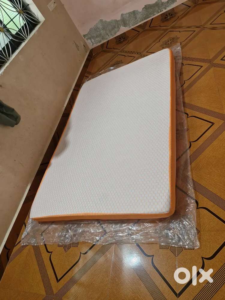 Only 6 Months Used - 5 Inch Double mattress