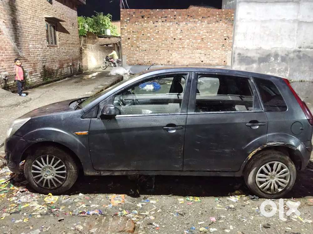 Ford Figo 1.5 Blu 2012
