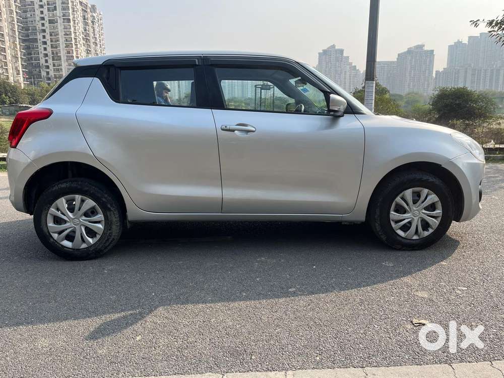 Maruti Suzuki Swift Vxi + Manual, 2021, Petrol