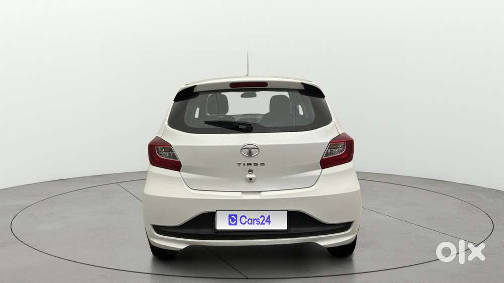 Tata Tiago Xza Plus, 2020, Petrol