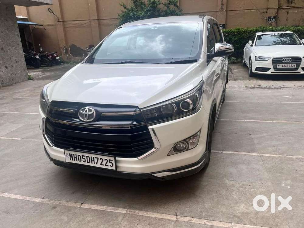 Toyota Innova Crysta 2017 Diesel 105000 Km Driven