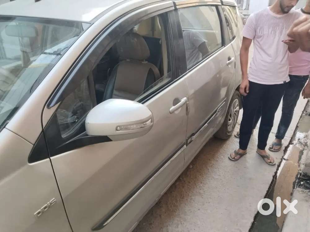 Maruti Suzuki Ertiga 2016 Diesel 80000 Km Driven