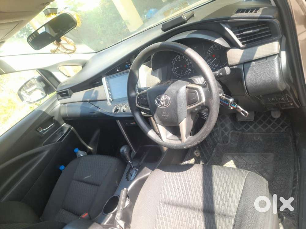 Toyota Innova Crysta Petrol 2022