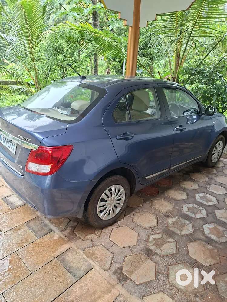 Maruti Suzuki Dzire 2018 Petrol 121000 Km Driven