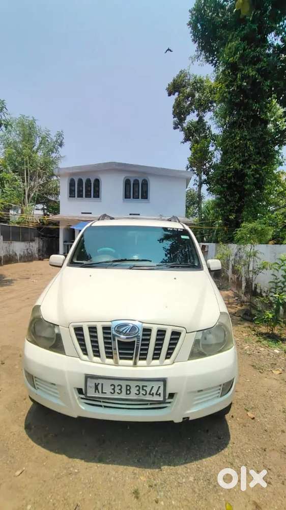 Mahindra Xylo 2010
