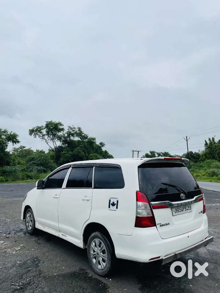Toyota Innova 2012 Petrol Manual