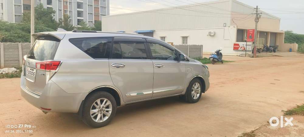Toyota Innova Crysta 2.4 Zx Mt, 2016, Diesel