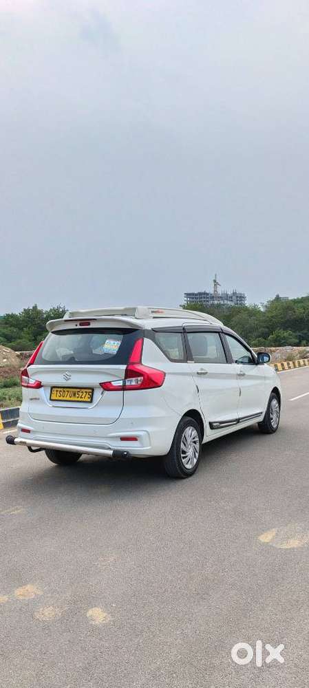 Maruti Suzuki Ertiga 1.5 Vxi, 2024, Petrol