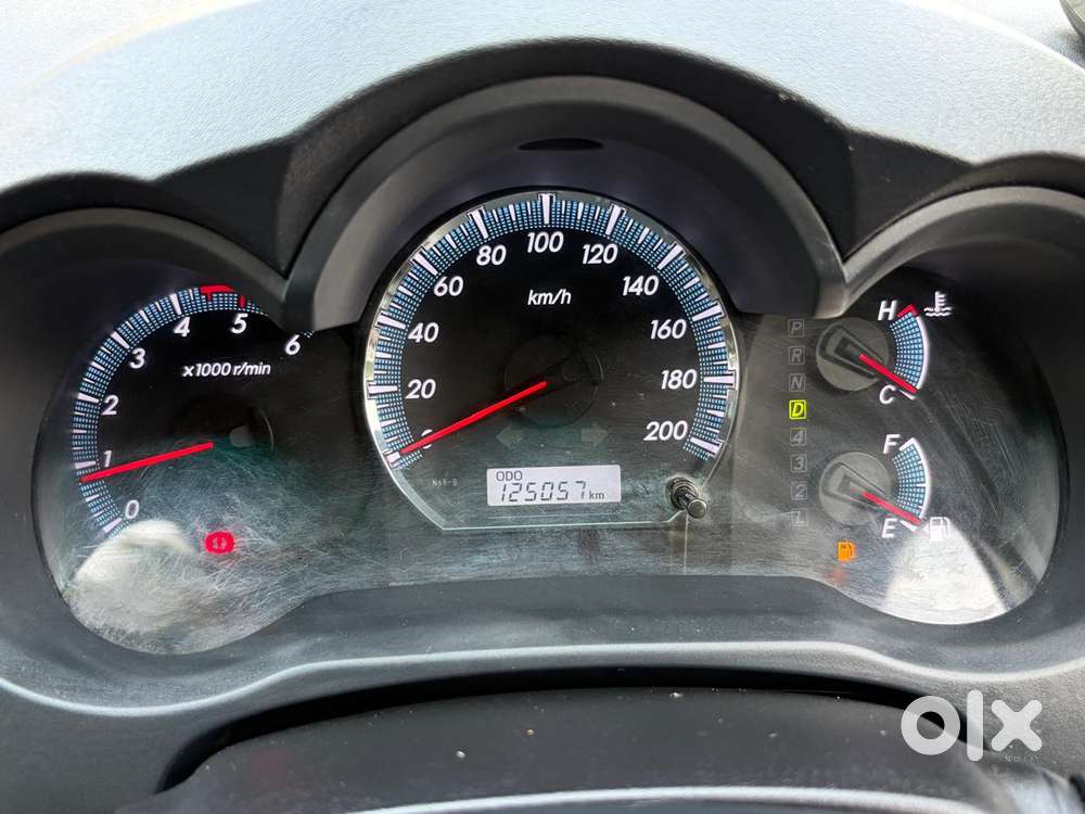 Toyota Fortuner 4x2 At, 2015, Diesel