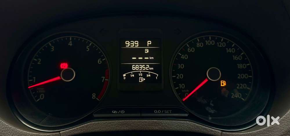 Volkswagen Vento 1.2l Tsi Highline Plus At Petrol, 2017, Petrol