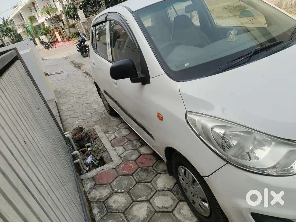 Hyundai I10 2016 Variant Petrol - Cng