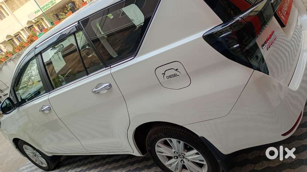 Toyota Innova Crysta 2.8z Automatic, 2019, Diesel