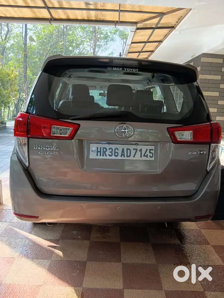 Toyota Innova Crysta 2018 Diesel 150000 Km Driven