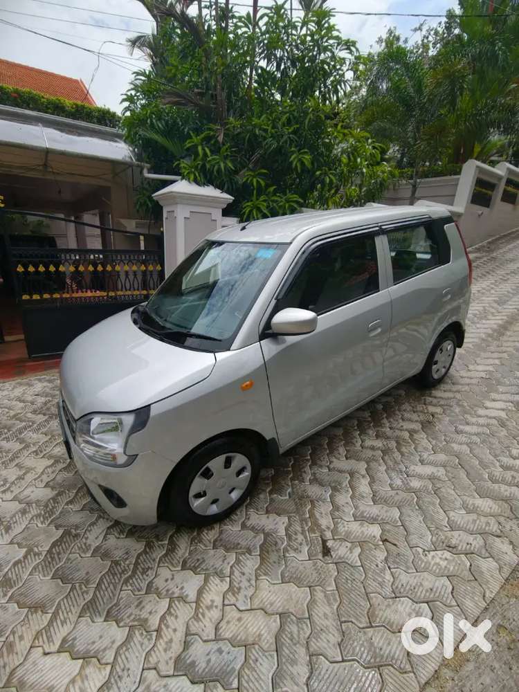 Maruti Suzuki Wagon R 2025 Dec Auto Silver Like Brand New
