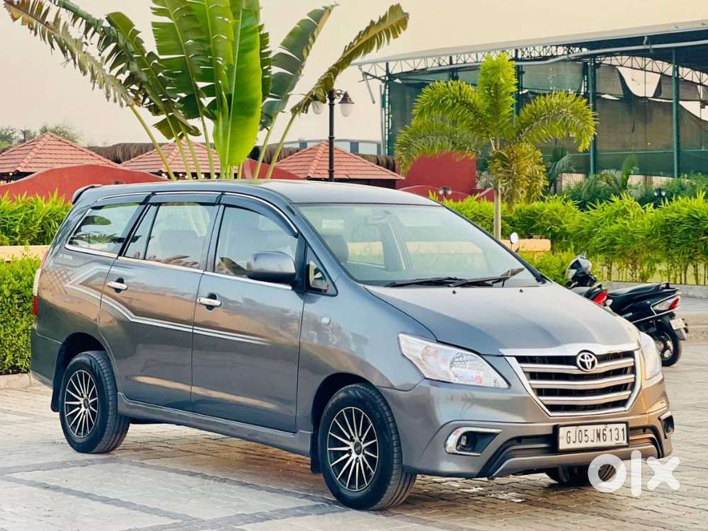 Toyota Innova 2.5 G (diesel) 8 Seater, 2016, Diesel